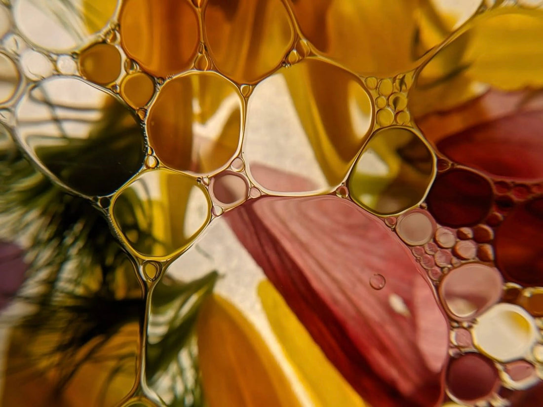 Why Oils Make Some Scalps Worse (Even When They’re “Natural”)